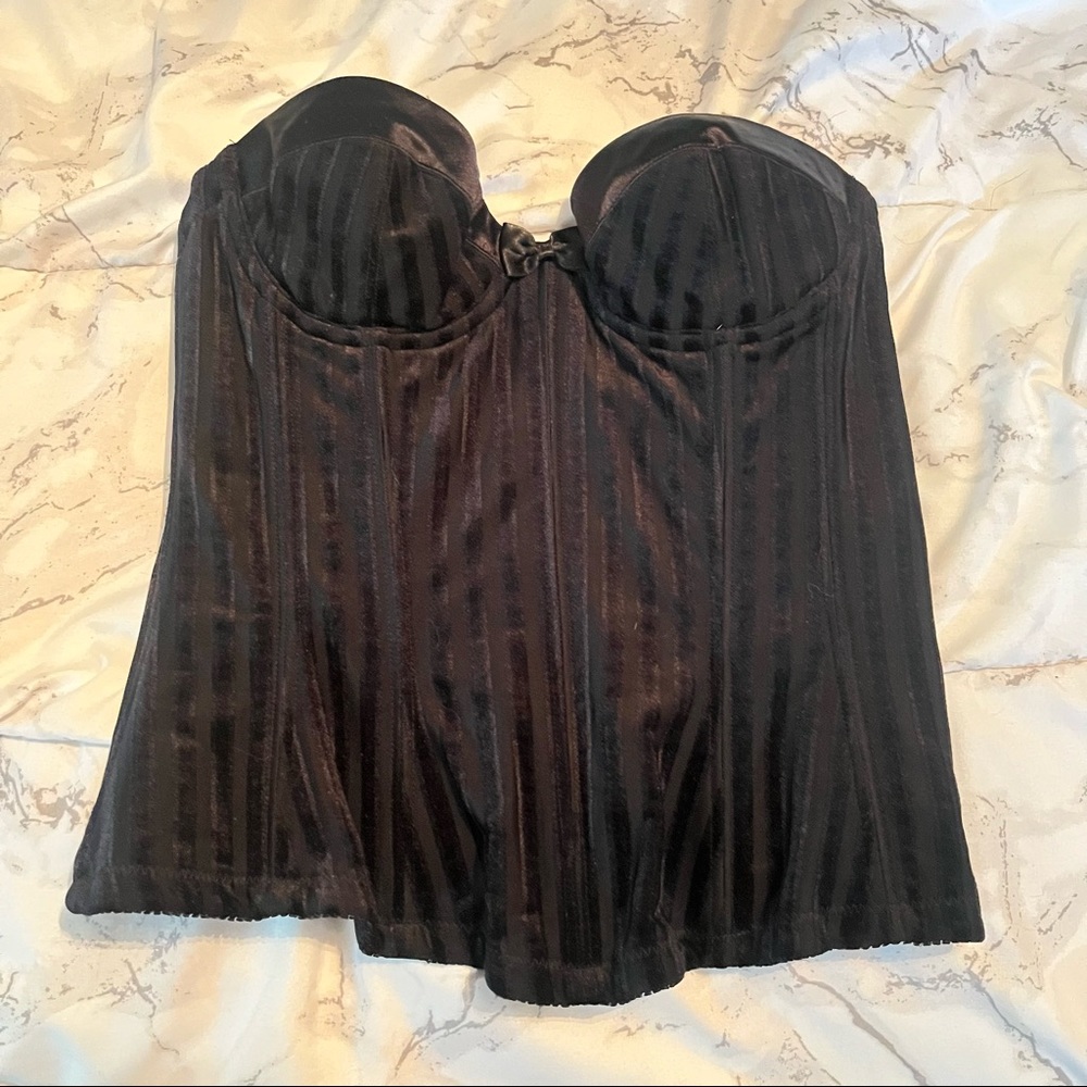 Victoria secret lingerie corset top size 34A